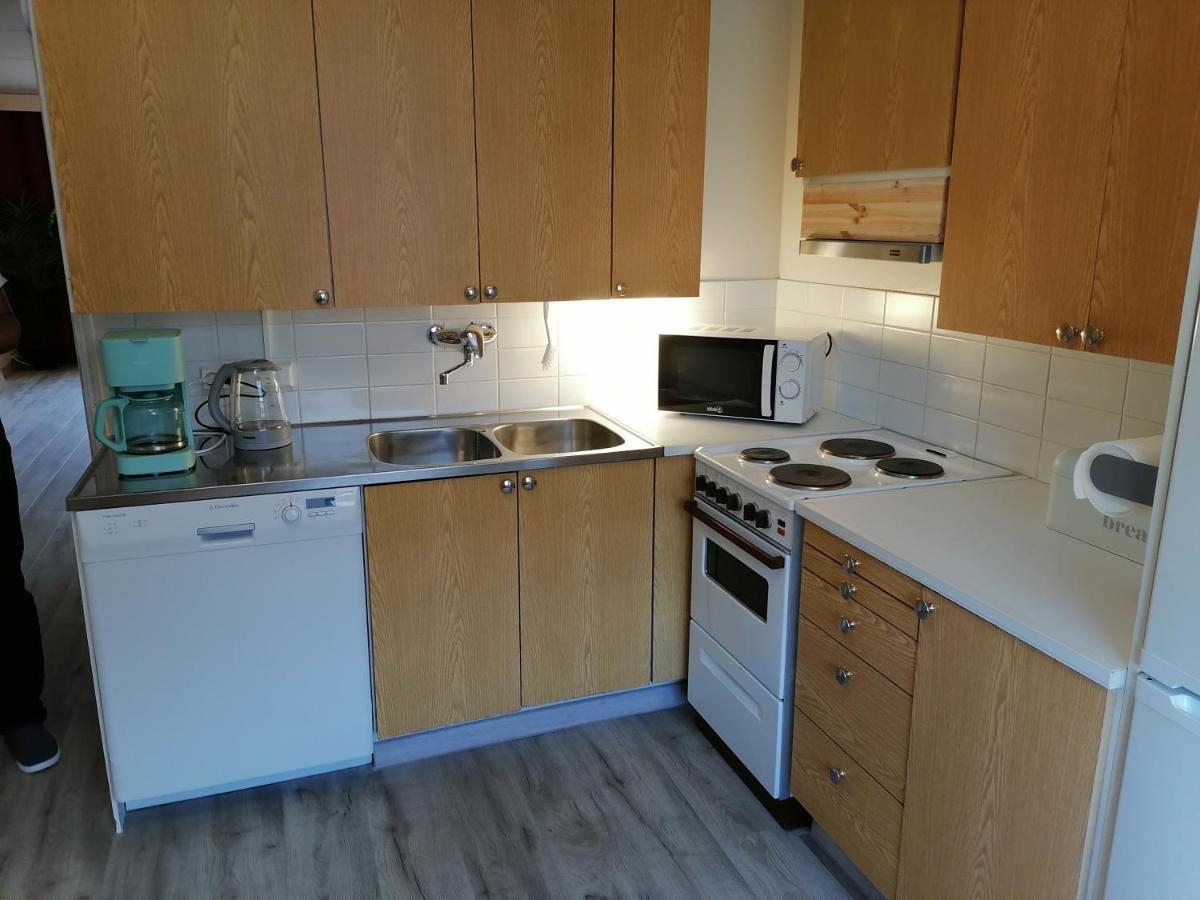 Ferienwohnung Keskustan Kaksio Parvekkeella, Ilmastoitu. Savonlinna Exterior foto